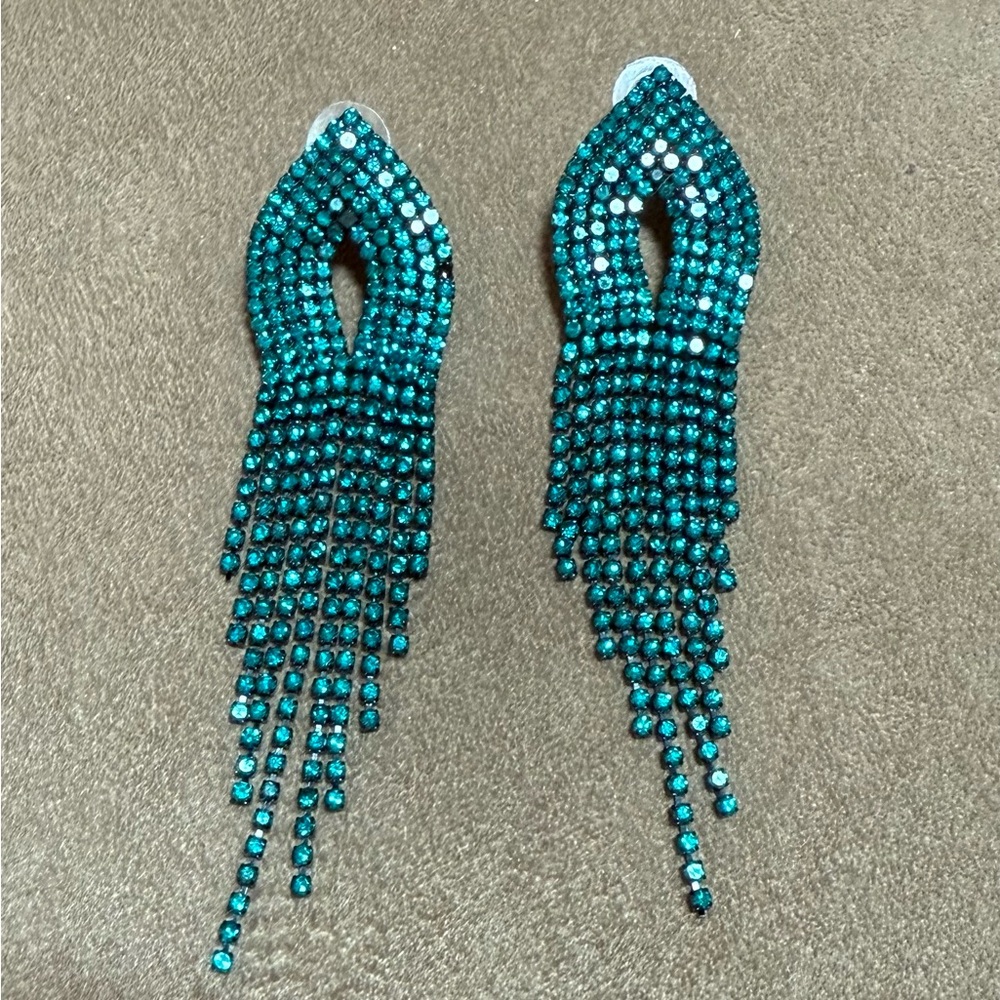 Glamorous Teal Crystal Dangle Earrings